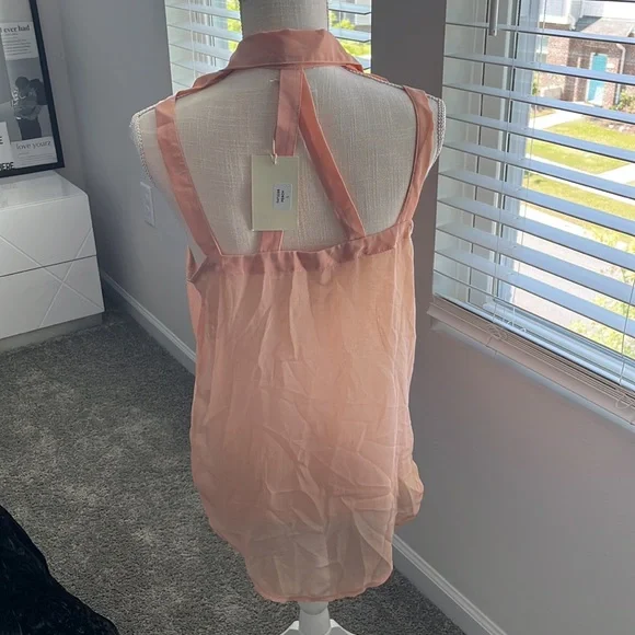 Peach chiffon high low cut out back top - Picture 6 of 10